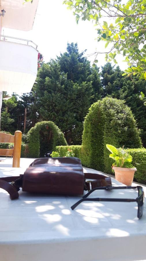 Agron Hotell Bashkia e Orikumit Exteriör bild